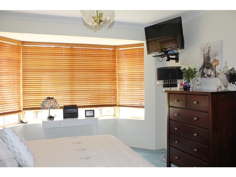 12 Barcoo Close, Sinagra WA 6065