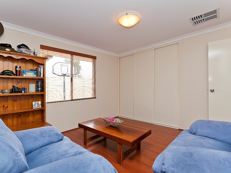 33 Bonannella Entrance, Sinagra WA 6065