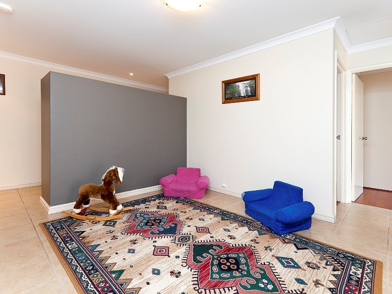 33 Bonannella Entrance, Sinagra WA 6065