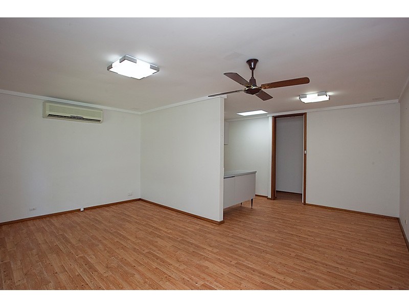 41 Dallas Crescent, Wanneroo WA 6065