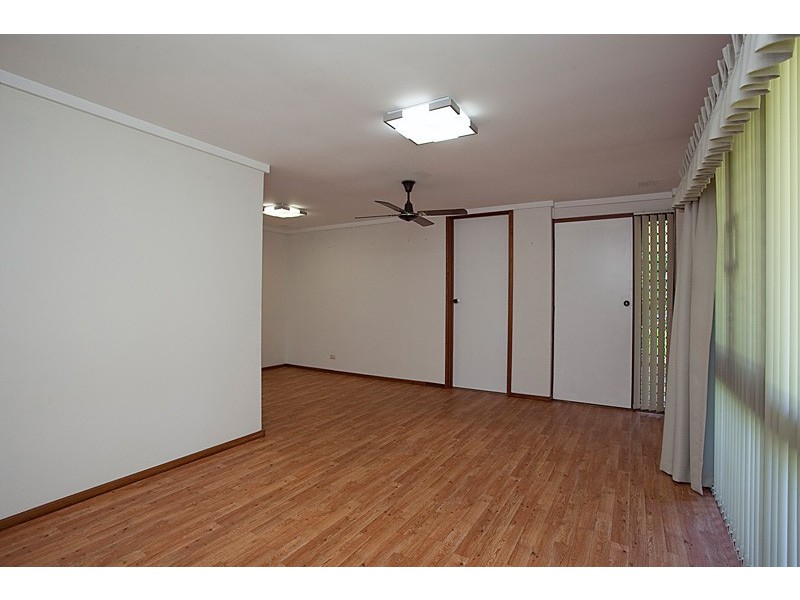 41 Dallas Crescent, Wanneroo WA 6065