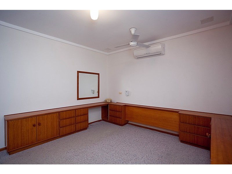 41 Dallas Crescent, Wanneroo WA 6065