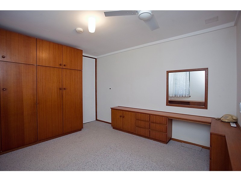 41 Dallas Crescent, Wanneroo WA 6065