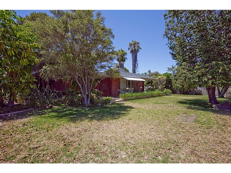 41 Dallas Crescent, Wanneroo WA 6065