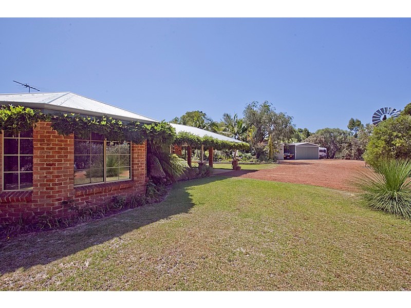 53 Lorian Road, Gnangara WA 6077