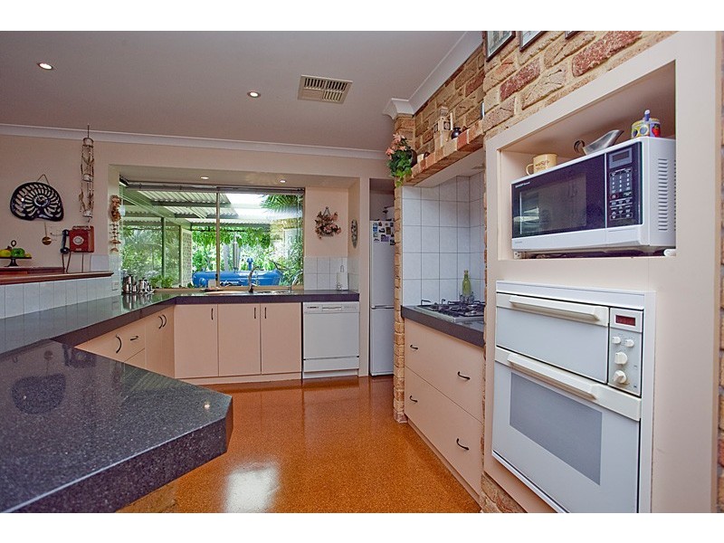 53 Lorian Road, Gnangara WA 6077