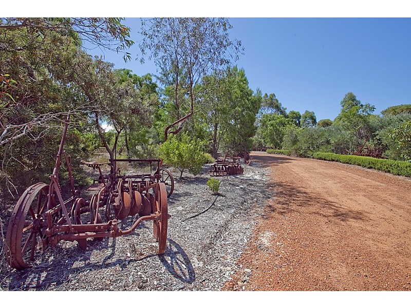 53 Lorian Road, Gnangara WA 6077