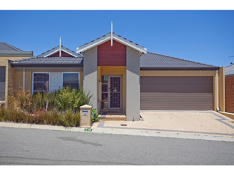 15 Jedburgh Loop, Sinagra WA 6065
