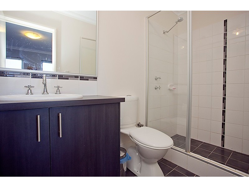 15 Jedburgh Loop, Sinagra WA 6065