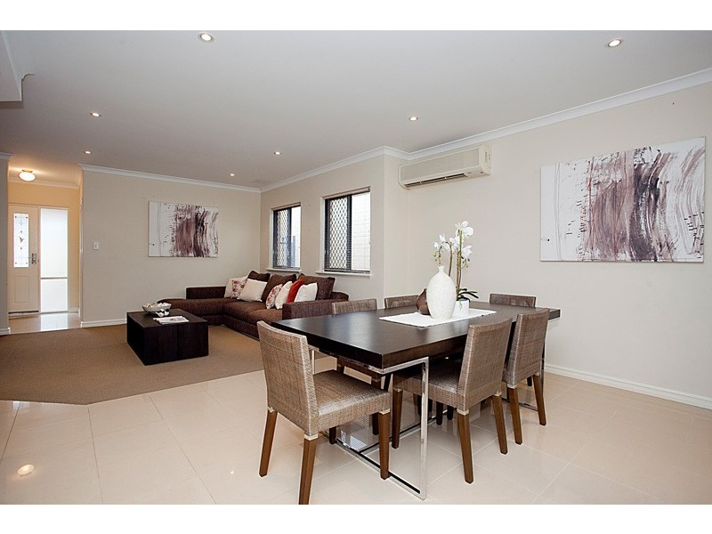 7/33 Wattle Mews, Hocking WA 6065