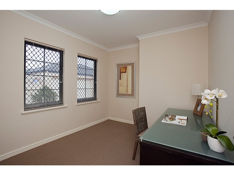 7/33 Wattle Mews, Hocking WA 6065