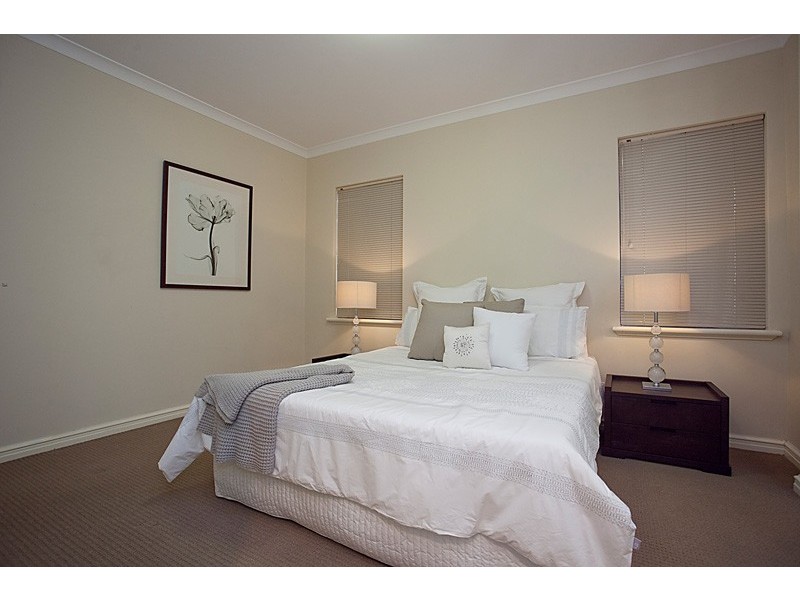 7/33 Wattle Mews, Hocking WA 6065