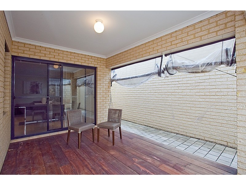 7/33 Wattle Mews, Hocking WA 6065