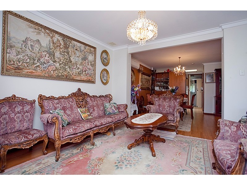 12 Dallas Crescent, Wanneroo WA 6065