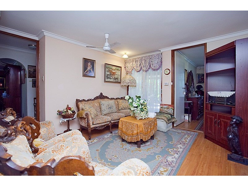 12 Dallas Crescent, Wanneroo WA 6065