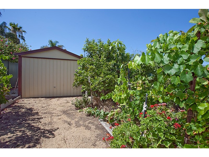 12 Dallas Crescent, Wanneroo WA 6065