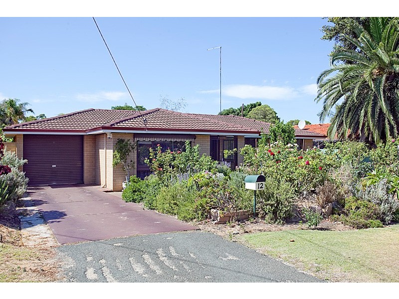 12 Dallas Crescent, Wanneroo WA 6065