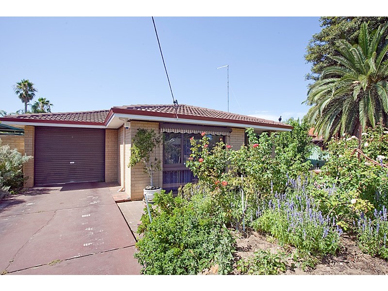 12 Dallas Crescent, Wanneroo WA 6065