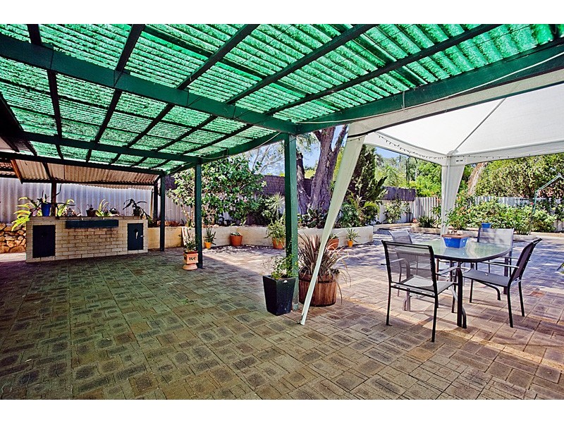 18 Celestine Street, Wanneroo WA 6065