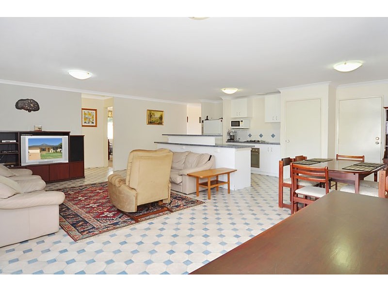 14 Wyola Lane, Wanneroo WA 6065