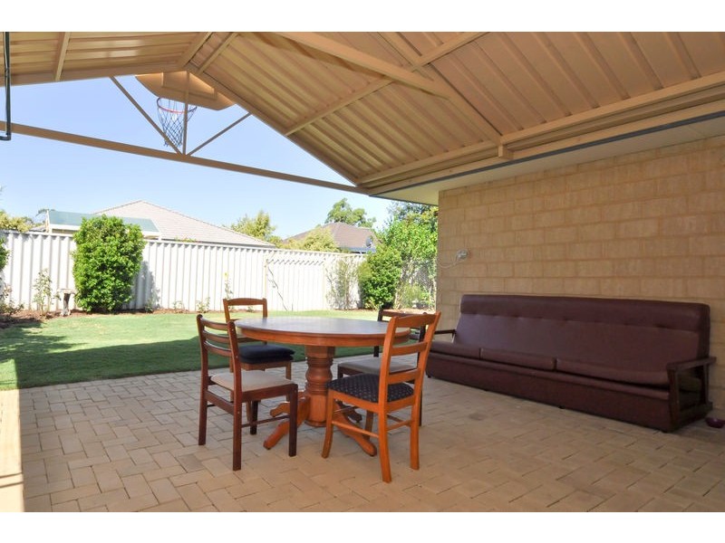 14 Wyola Lane, Wanneroo WA 6065