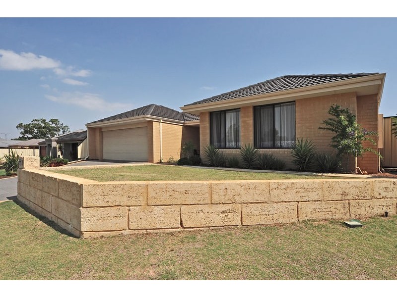 10 Cylinders Loop, Clarkson WA 6030