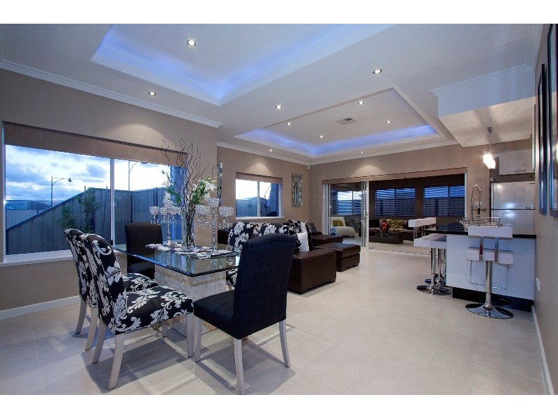 43 Coot Way, Tapping WA 6065