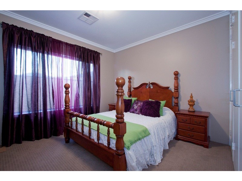 43 Coot Way, Tapping WA 6065