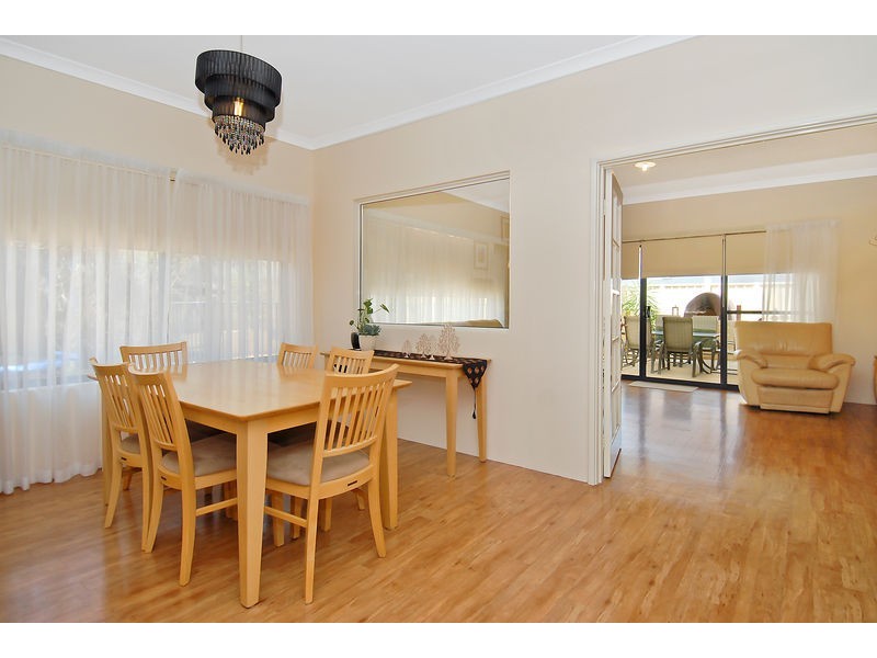 14 Strauss Boulevard, Tapping WA 6065