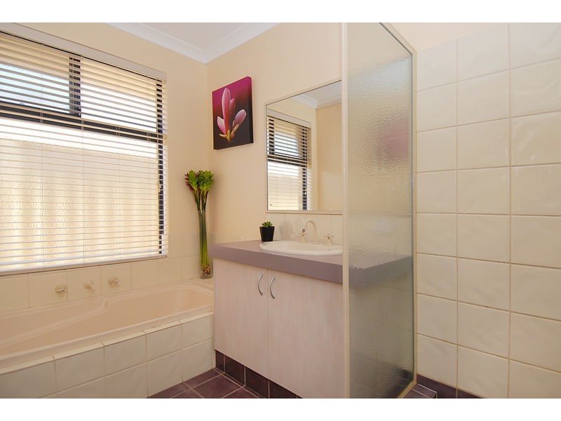 14 Strauss Boulevard, Tapping WA 6065