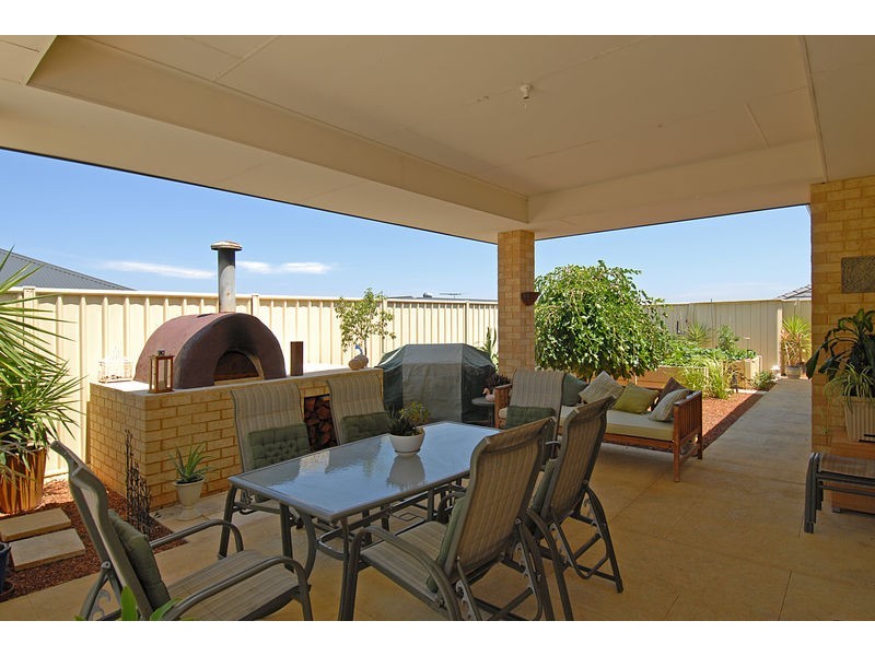 14 Strauss Boulevard, Tapping WA 6065