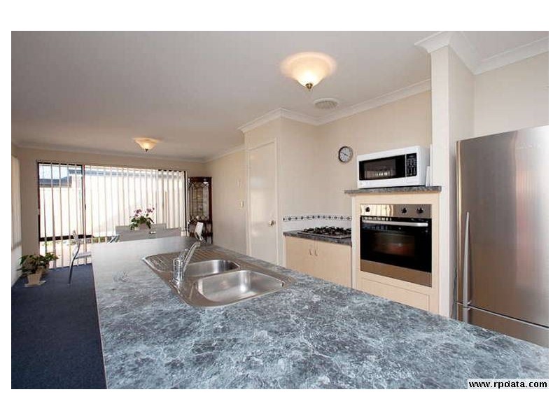 11 Harrington Avenue, Tapping WA 6065