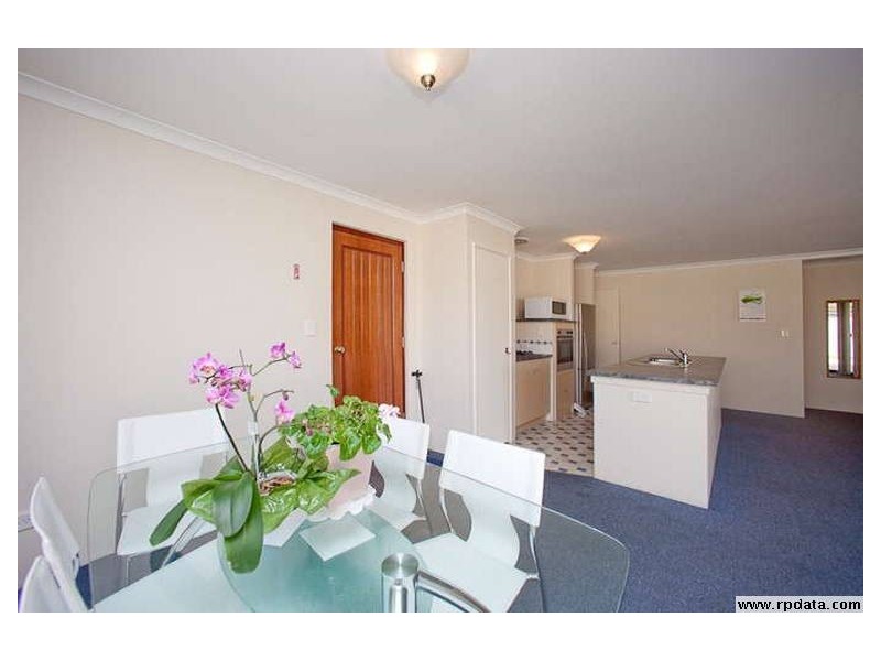 11 Harrington Avenue, Tapping WA 6065