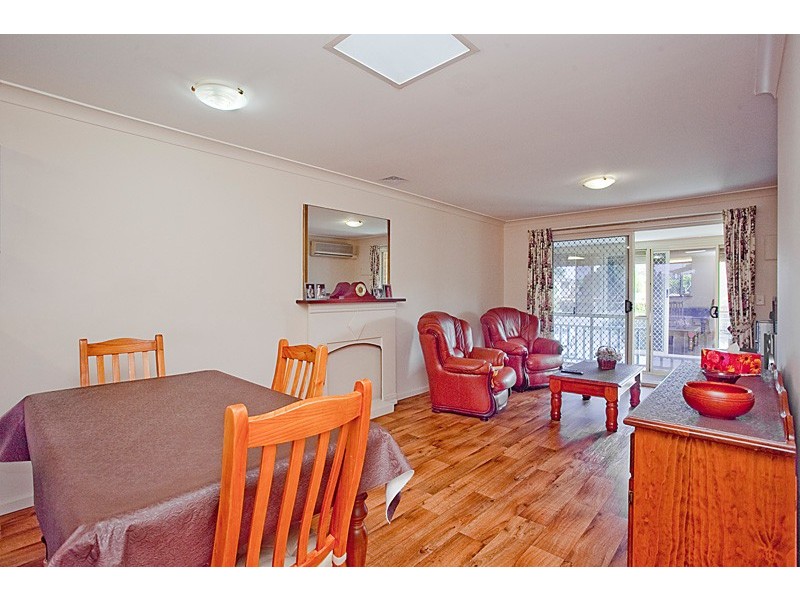 11/33 Cayley Street, Glendalough WA 6016