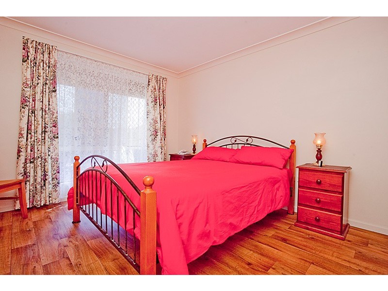 11/33 Cayley Street, Glendalough WA 6016