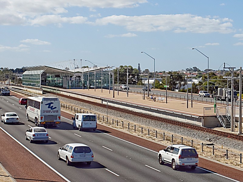 11/33 Cayley Street, Glendalough WA 6016