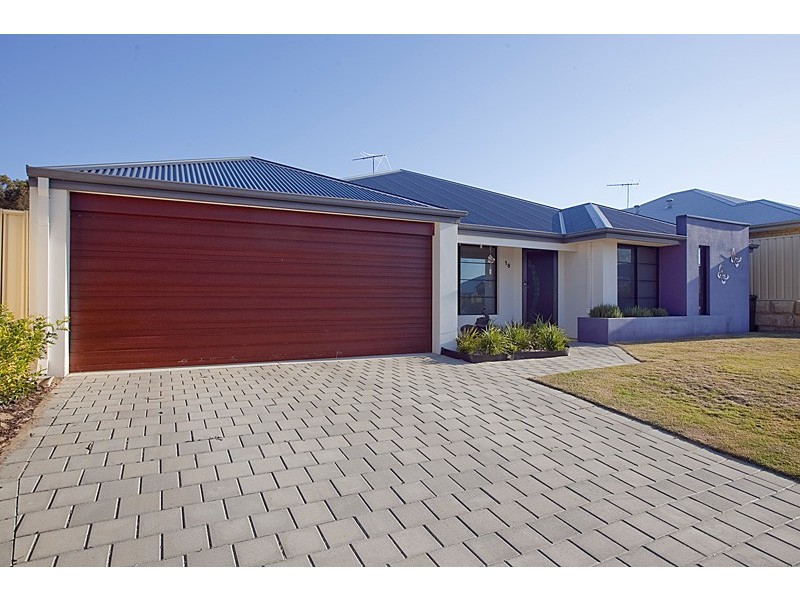 18 Rometta Way, Sinagra WA 6065