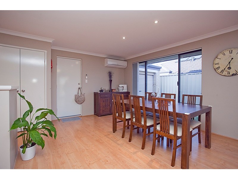 18 Rometta Way, Sinagra WA 6065