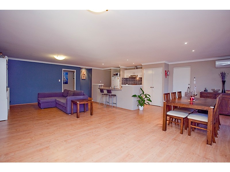 18 Rometta Way, Sinagra WA 6065