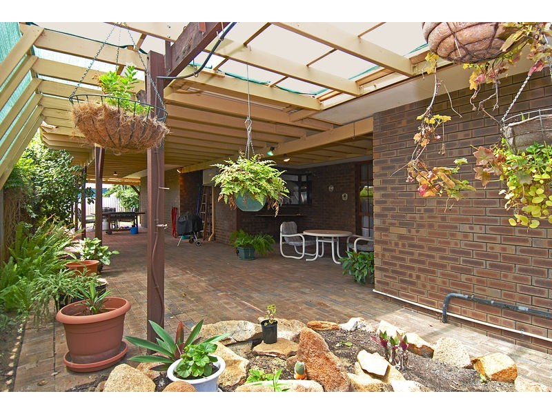 4 Baluk Street, Wanneroo WA 6065