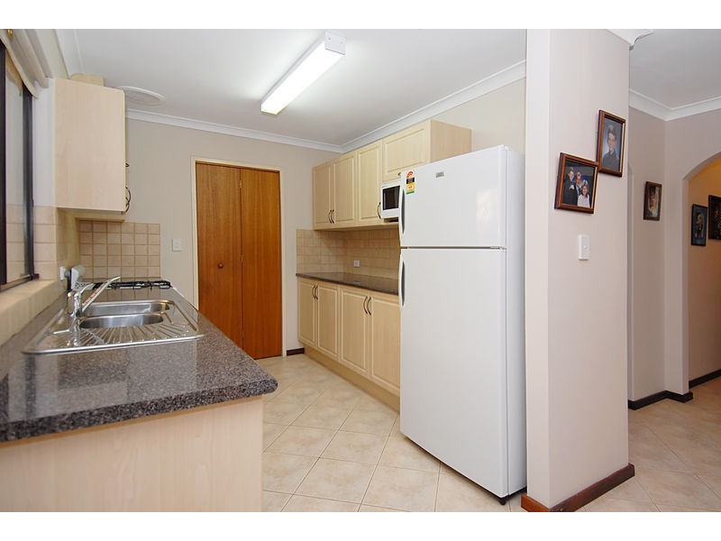 39 Balga Avenue, Balga WA 6061