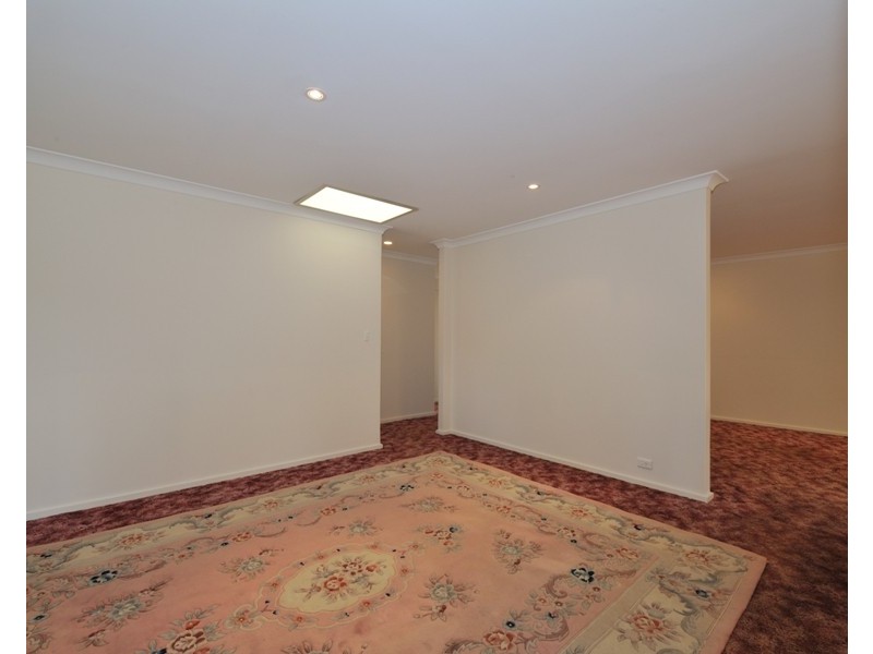 13 Mackay Way, Hillarys WA 6025