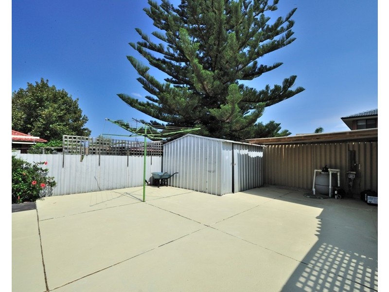 13 Mackay Way, Hillarys WA 6025
