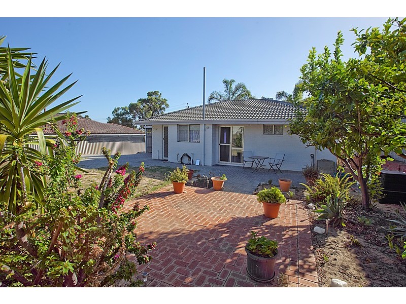 54 Civic Drive, Wanneroo WA 6065