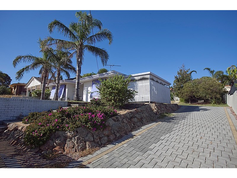 54 Civic Drive, Wanneroo WA 6065