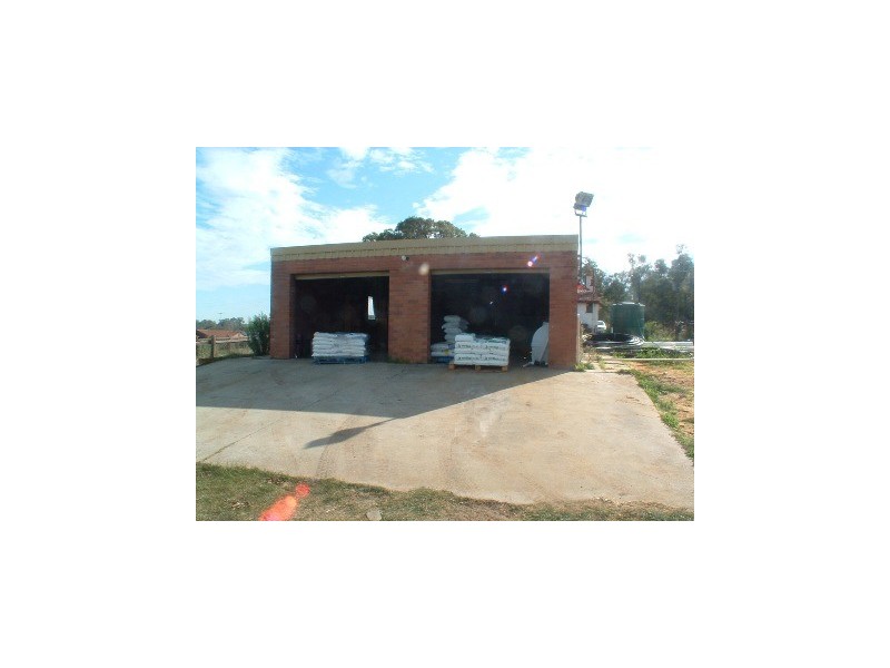 219 Bernard Road, Carabooda WA 6033