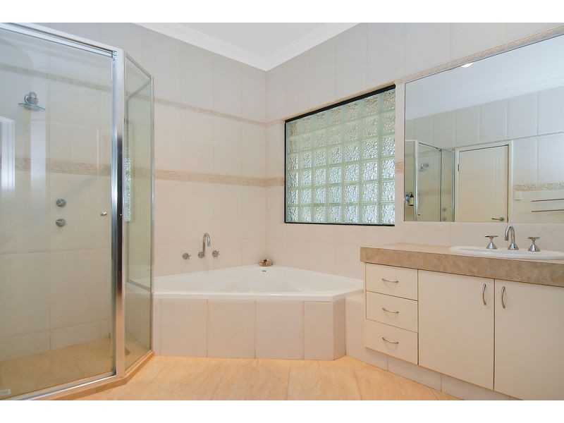 37 Pennygum Place, Mariginiup WA 6065