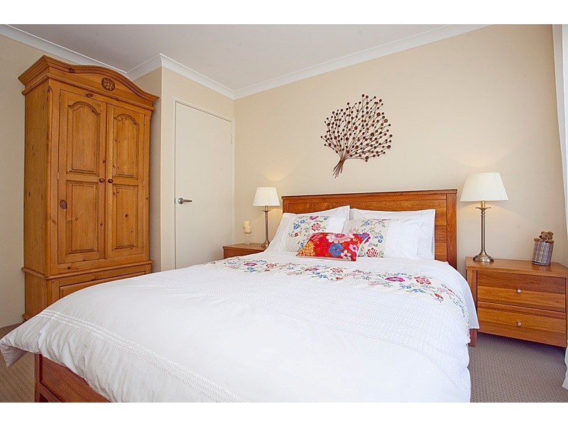 17 Berlin Drive, Wanneroo WA 6065