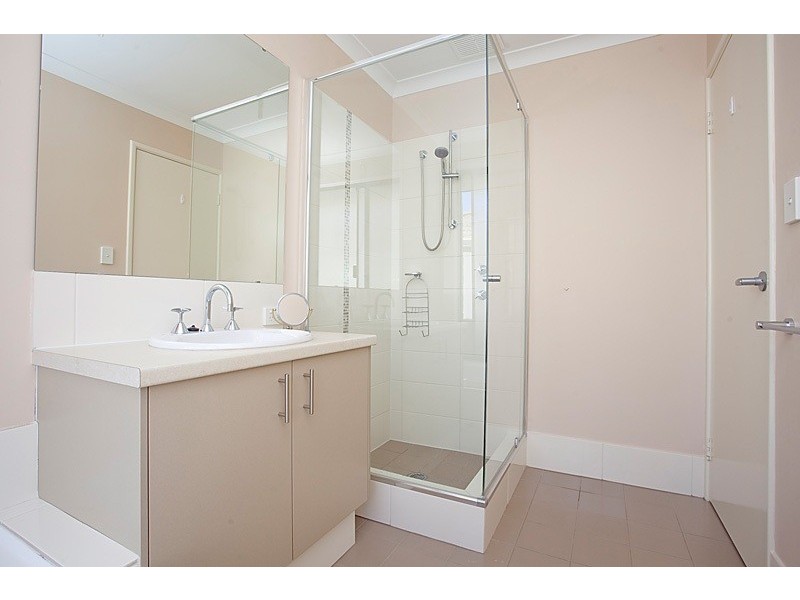 17 Berlin Drive, Wanneroo WA 6065