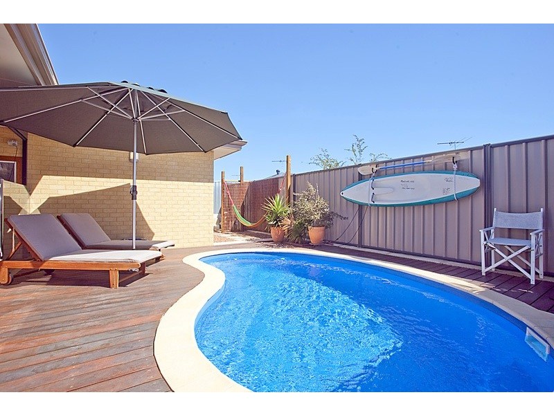 17 Berlin Drive, Wanneroo WA 6065